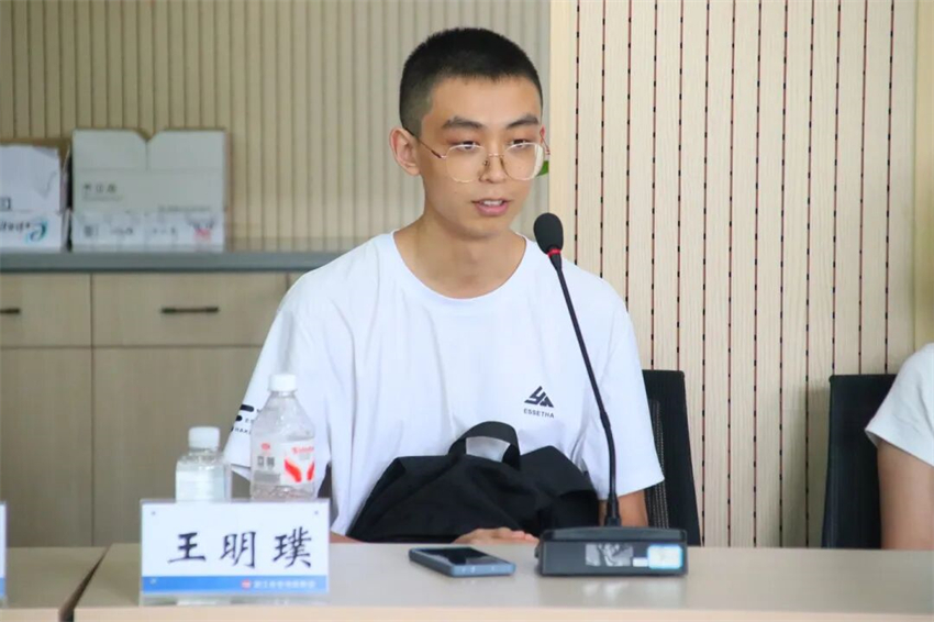 微信图片_2026-10-14_094716_492.jpg